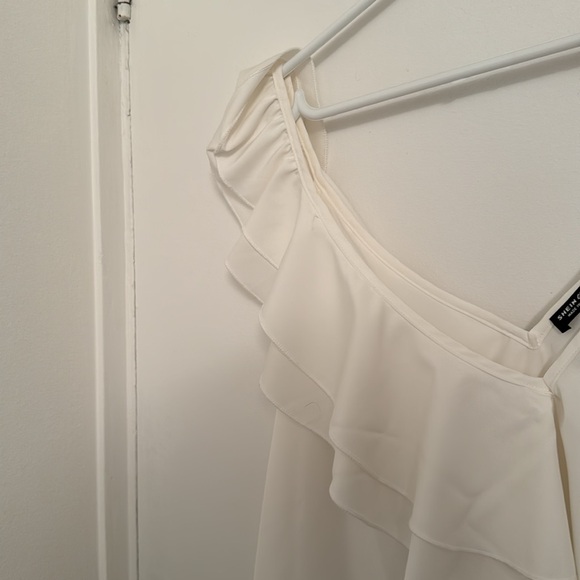 Shein Curve White Tank Top - Picture 2 of 5